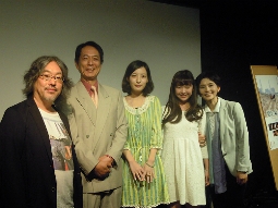 左より、太田監督、並樹、平沢、橋本、斉藤