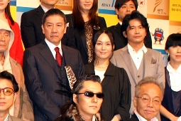 NHK「BSプレミアム」「BS1」出演者会見に出席した、萩原聖人、奥田瑛二、奥貫薫ら