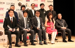 第3回シスタフェ、「ステキな金縛り」の三谷監督はじめ授賞者が出席