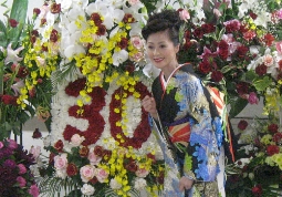 長山洋子、デビュー30周年記念コンサート開催