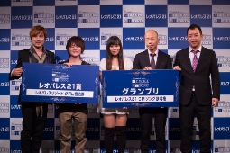 （左から）井上氏、りんちゃんさん、安部大希さん、バイきんぐの２人