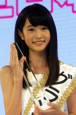 「第14回全日本国民的美少女コンテスト」グランプリに輝いた高橋ひかるさん